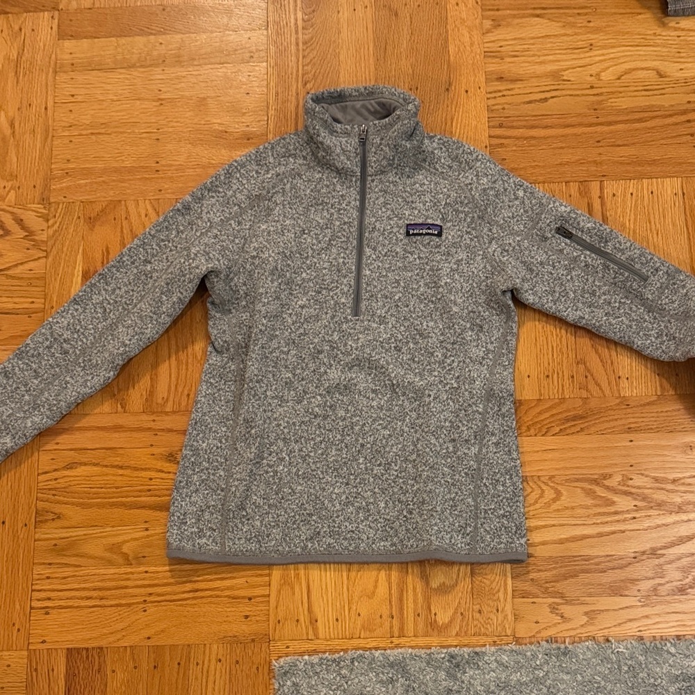 Patagonia fleece quarter zip pull over